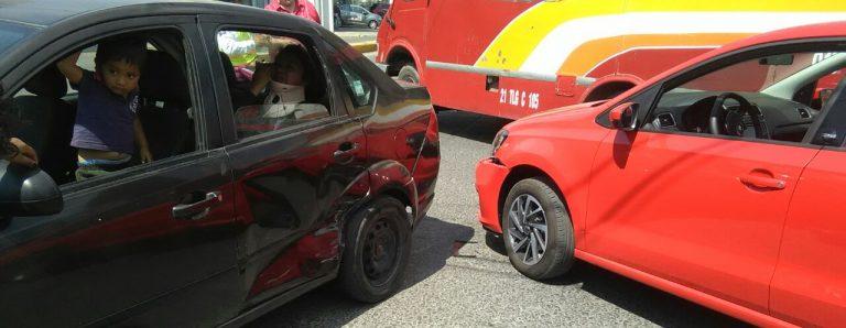 Imagen: Resulta adolescente lesionada en percance vehicular en Tulancingo