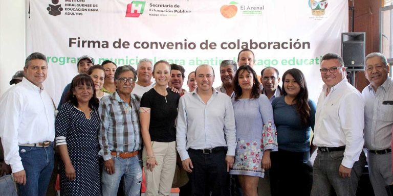 Imagen: IHEA y presidencia de El Arenal unen esfuerzos para promover educación