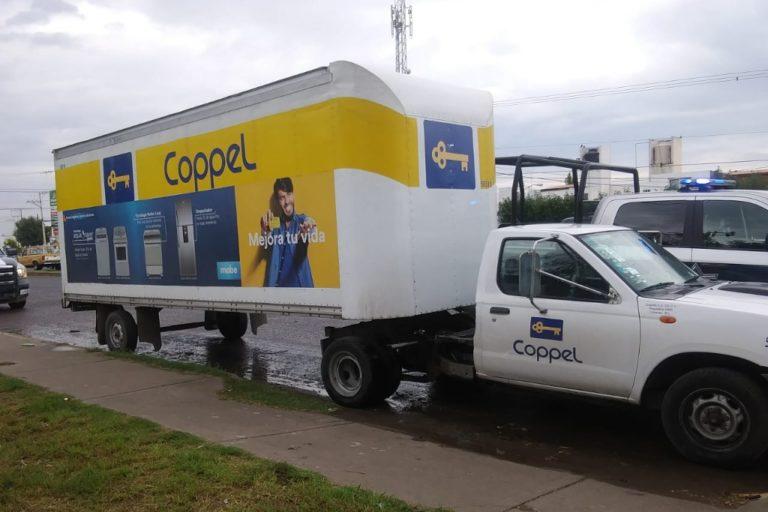 Imagen: Roban camionetas con muebles de una bodega en Mineral de la Reforma