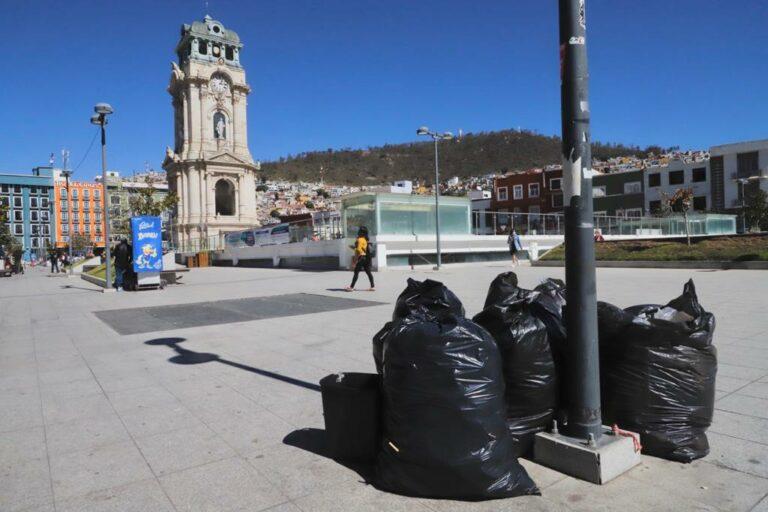 Imagen: Firma Concejo de Pachuca contrato para recolección de basura