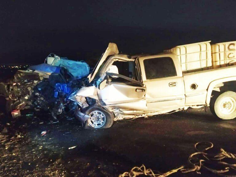 Imagen: Muere una persona tras choque entre camionetas con huachicol, en Nopala