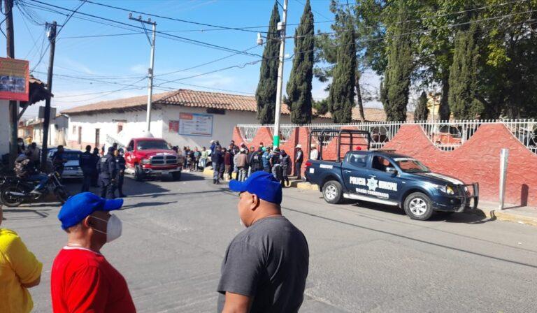 Imagen: Policías de Tulancingo evitan linchamiento