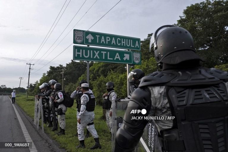 Imagen: México impide el paso a caravana de migrantes en Chiapas al sur del país