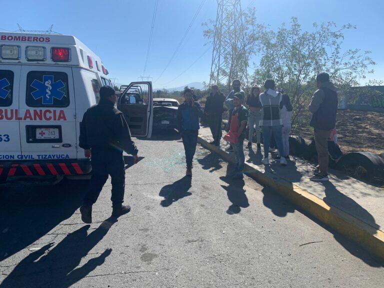 Imagen: 3 lesionados deja fuerte choque de vehículos en Tizayuca