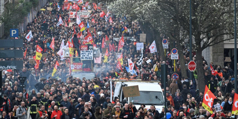 Imagen: En Francia, más de dos meses de protestas contra la reforma de las pensiones