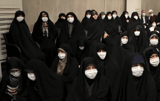 Imagen: Irán instalará ‘cámaras inteligentes’ para identificar y castigar a mujeres sin velo