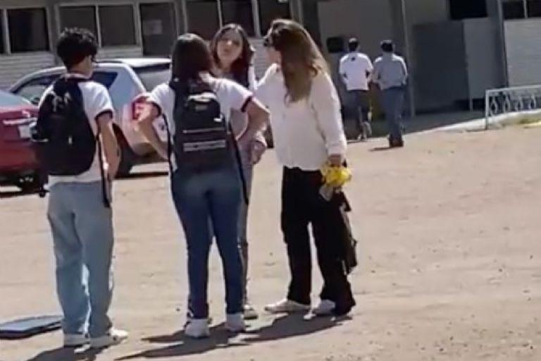 Imagen: Madre de familia agrede a alumna del CBTIS en Durango