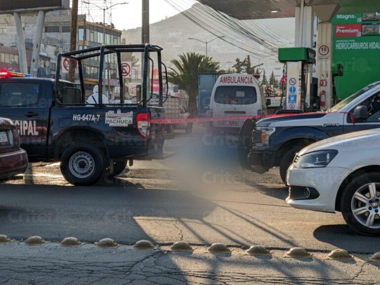 Imagen: Asesinan a una persona junto a gasolinera de Pachuca