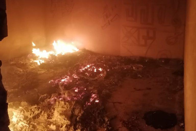 Imagen: Incendian casas de delincuentes en Tulancingo