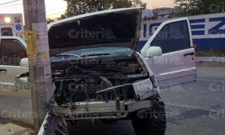 Imagen: Accidente en Huejutla deja herida a una mujer y causa daños materiales