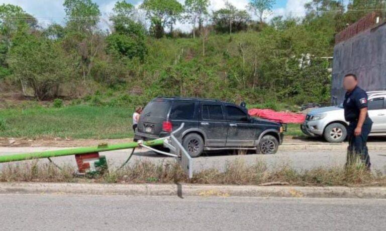 Imagen: Accidente en la autopista Huejutla-Tehuetlán; no hay heridos