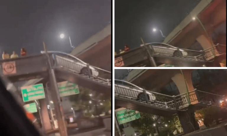 Imagen: Video: Automovilista intenta cruzar puente peatonal en Naucalpan