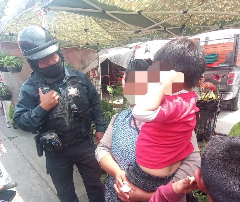 Imagen: Policía de Pachuca localiza a niño extraviado en tianguis de San Cayetano
