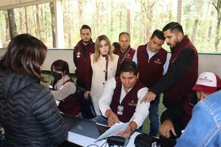 Imagen: Otorga Sebiso apoyos a población de la Sierra Alta