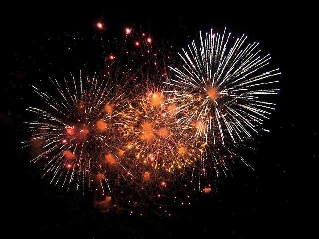 Imagen: ¡Fiesta de luces en La Blanca! Llega el concurso de castillos de Santiago de Anaya