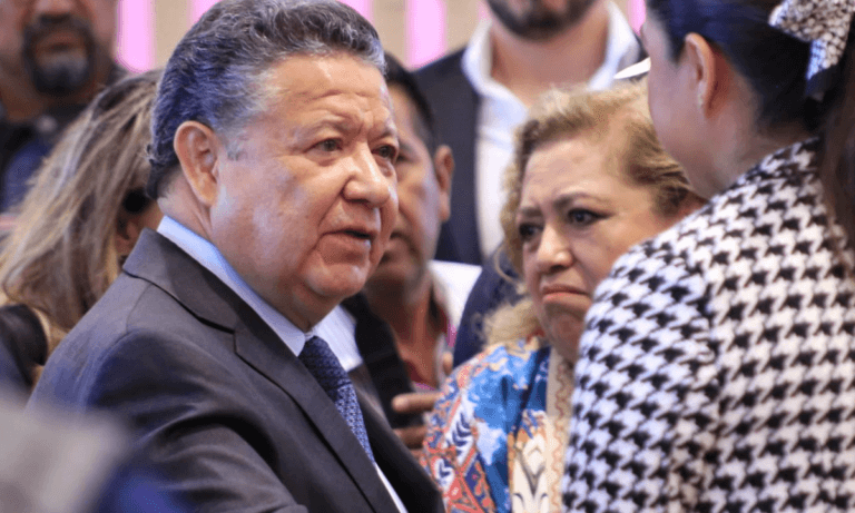 Imagen: Negociaciones con automotriz ByD se darán dentro del marco legal: Julio Menchaca