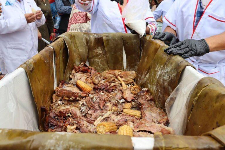 Imagen: Destapan la barbacoa más grande de México, en Hidalgo