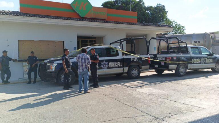 Imagen: Hombre muere en baño de gasolinera de Huejutla