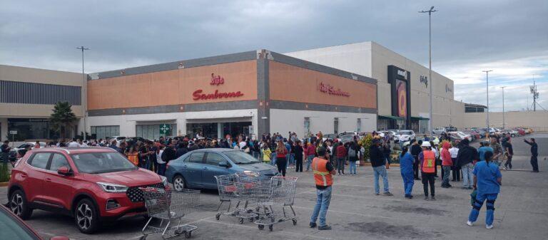 Imagen: Evacuan plazas y negocios de Pachuca y Mineral de la Reforma por ¡falso sismo!