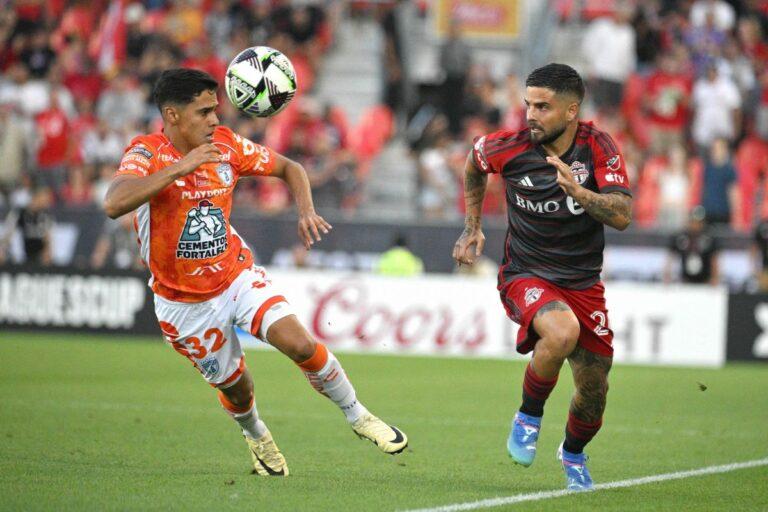 Imagen: ¡Cornados! El Pachuca cayó por dos embestidas del Toronto FC