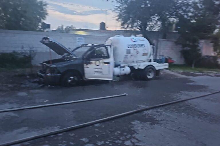 Imagen: Se incendia pipa de gas LP en San Salvador