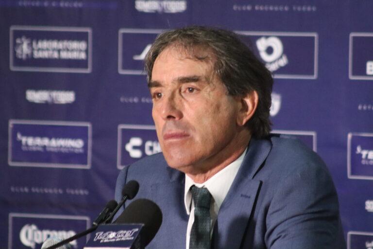 Imagen: Entre lágrimas: así fue la despendida de Guillermo Almada de Pachuca