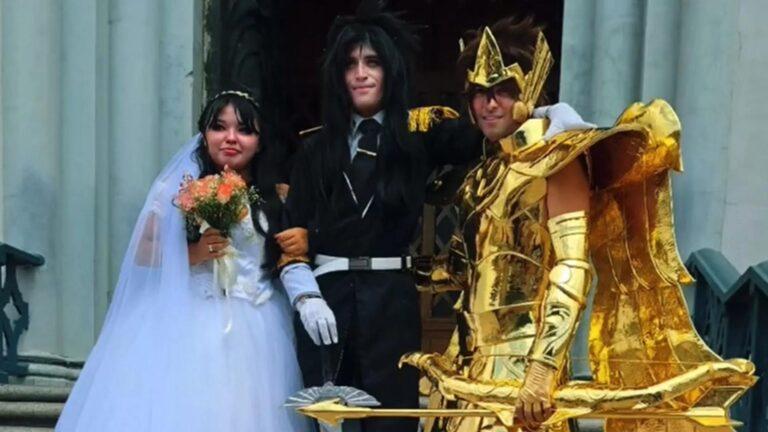 Imagen: Realizan boda en la iglesia con temática de Los Caballeros del Zodiaco