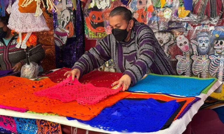 Imagen: Con tianguis, comienzan actividades de Día de Muertos en Tulancingo