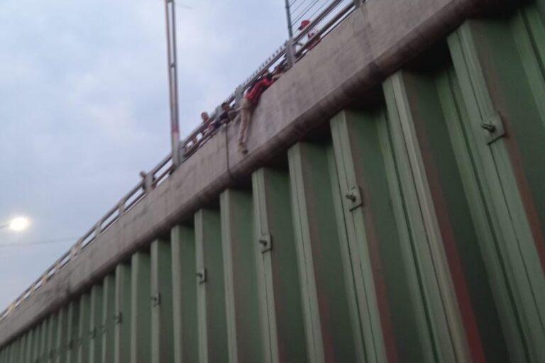 Imagen: Vecinos de Actopan evitan intento de suicidio