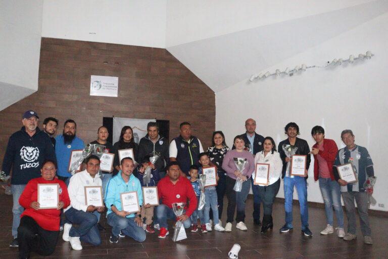 Imagen: Alo Pachuca rinde homenaje a los grandes héroes de la afición tuza en su evento A lo Inmortal