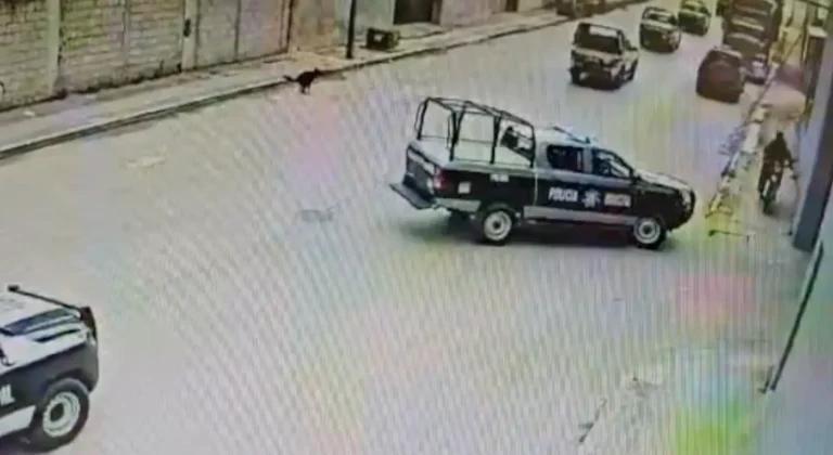 Imagen: Policía arrolla a dos jóvenes en motocicleta, uno pierde la vida