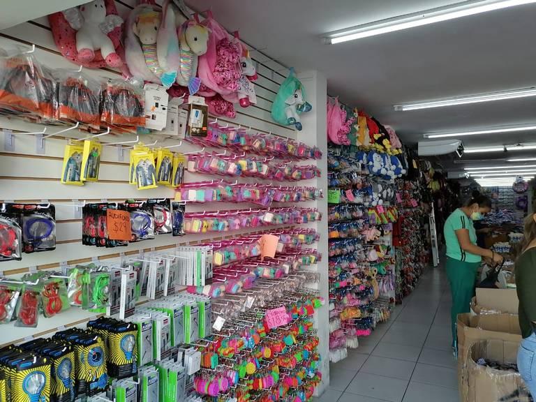 Imagen: Instalación de tienda China en Apan, podría someterse a consulta ciudadana