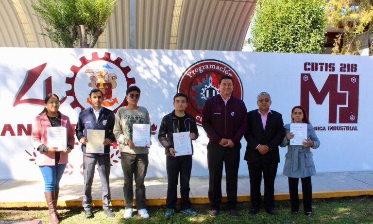 Imagen: Alumnos del CBTIS de Tlaxcoapan ganan medalla en concurso internacional
