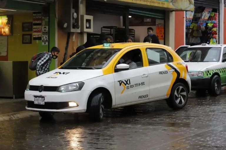 Imagen: Taxistas piden actualizar tarifas por alza en costos, en Hidalgo
