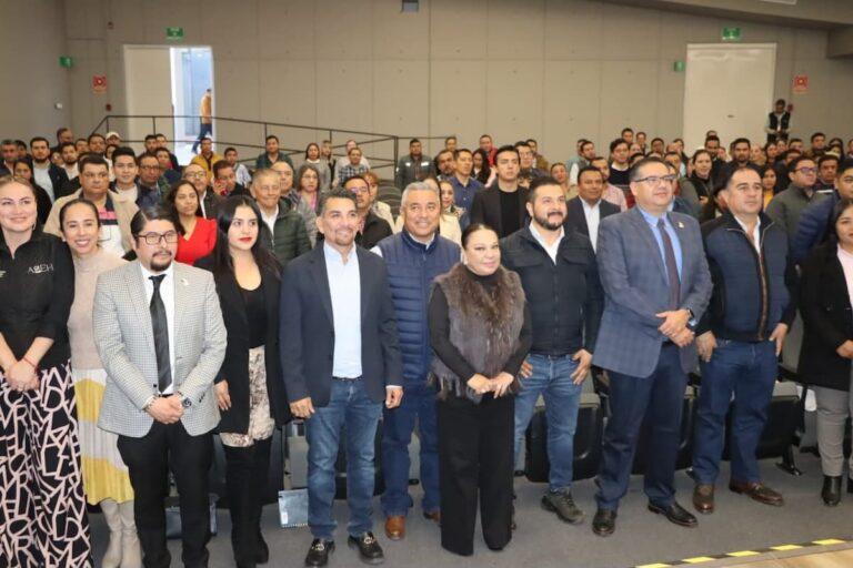 Imagen: Alcalde de Huejutla participa en la capacitación organizada por la ASEH