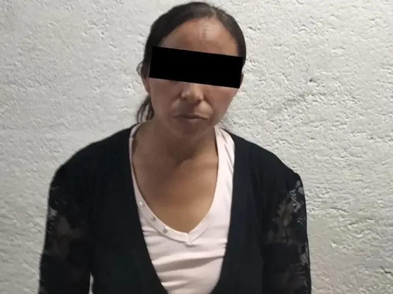 Imagen: Vinculan en Oaxaca a mujer que entregaba a su hija a hombres