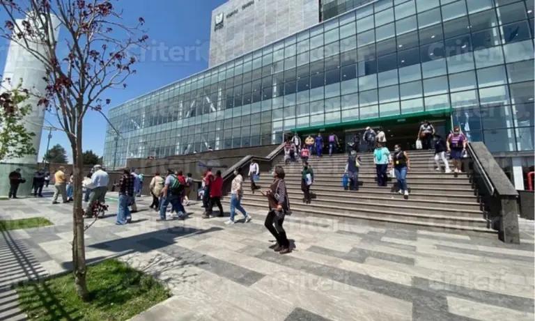 Imagen: Van a clínica particular tras 10 días esperando una cirugía en el IMSS