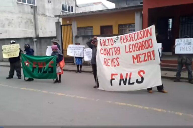 Imagen: Por detenciones “arbitrarias”, se manifiesta el FNLS en Huejutla