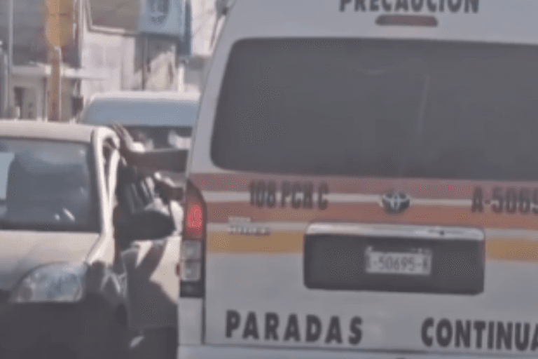 Imagen: Violencia en el transporte público de Pachuca: captan pelea en bulevar Minero