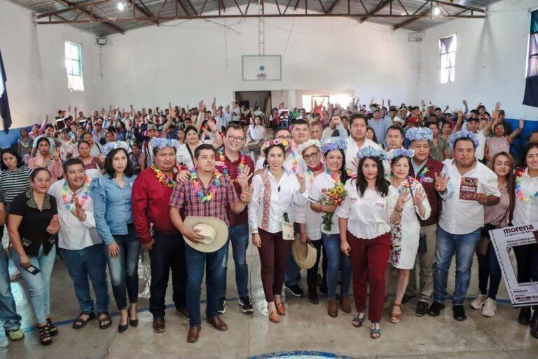 Imagen: Julián Nochebuena encabezó una asamblea informativa en Tlanchinol