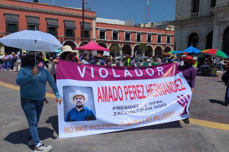 Imagen: Mujeres de Atotonilco el Grande y Zacualtipán marcharon por el 8M