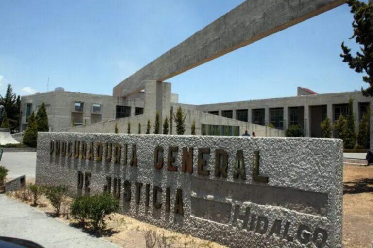Imagen: Denunció abuso contra su hija contra cirujano dentista de la UAEH, pero la investigación sigue sin avances tras dos años