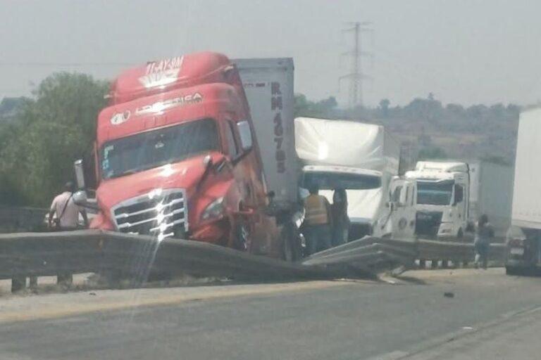 Imagen: Caos vehicular en la México-Querétaro: dos accidentes afectan el tránsito