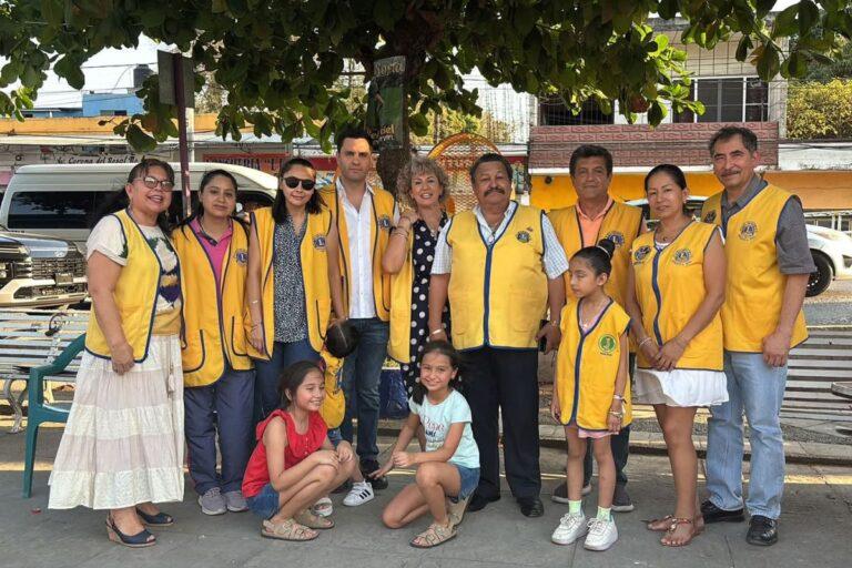 Imagen: Club de Leones de Huejutla dona 42 lentes a personas de escasos recursos