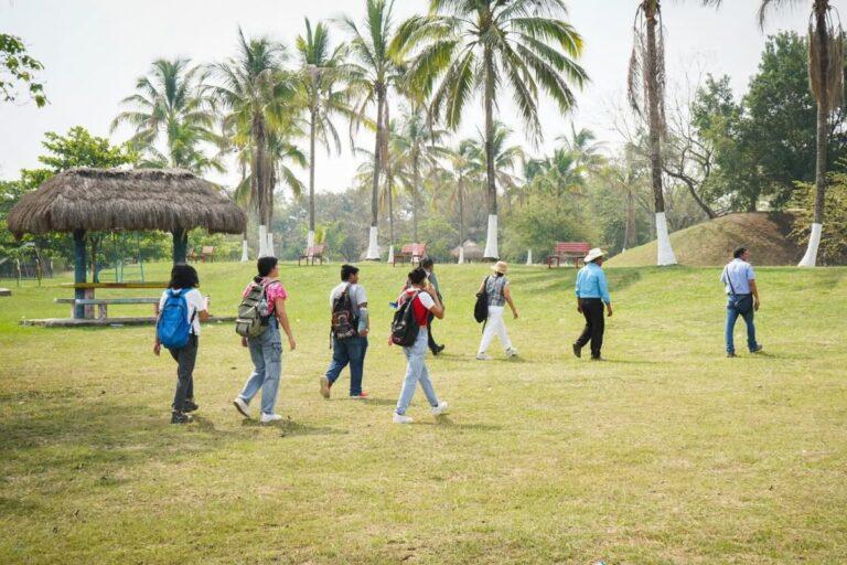 Imagen: Impulsan jardines polinizadores en Parque Ecológico de Huejutla