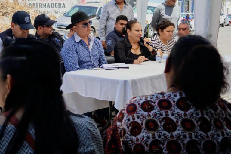 Imagen: Alcaldesa de Tulancingo lleva a cabo una reunión vecinal para atender necesidades de la ciudadanía 