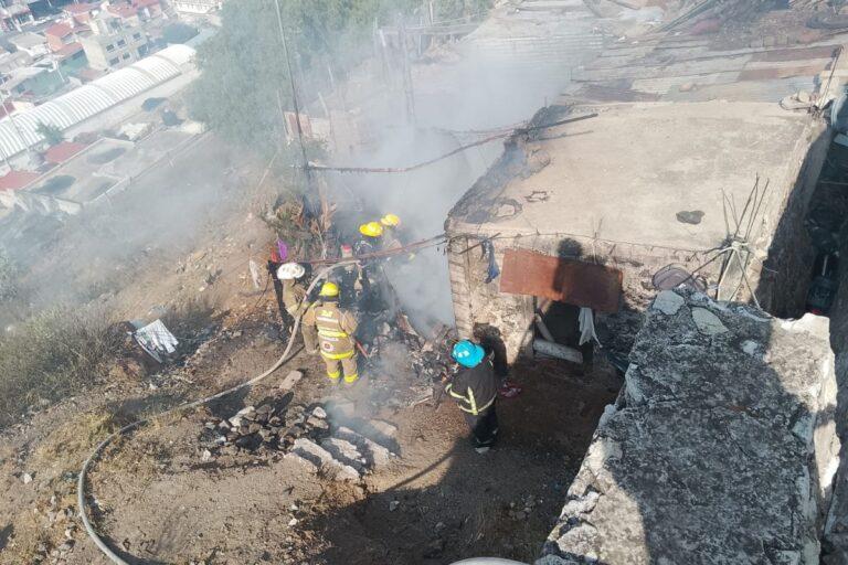 Imagen: Controlan incendio en colonia Cubitos de Pachuca sin personas lesionadas