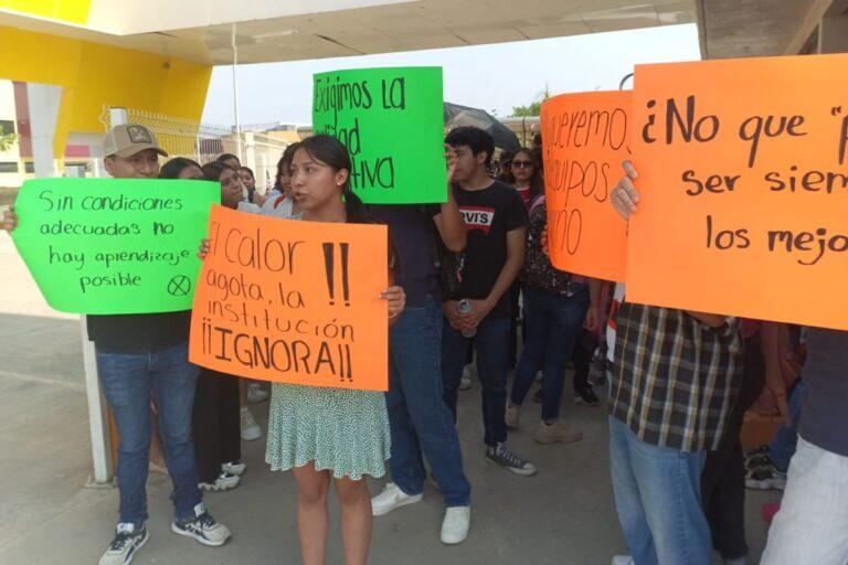 Imagen: Estudiantes de la UTHH mejores condiciones en las instalaciones