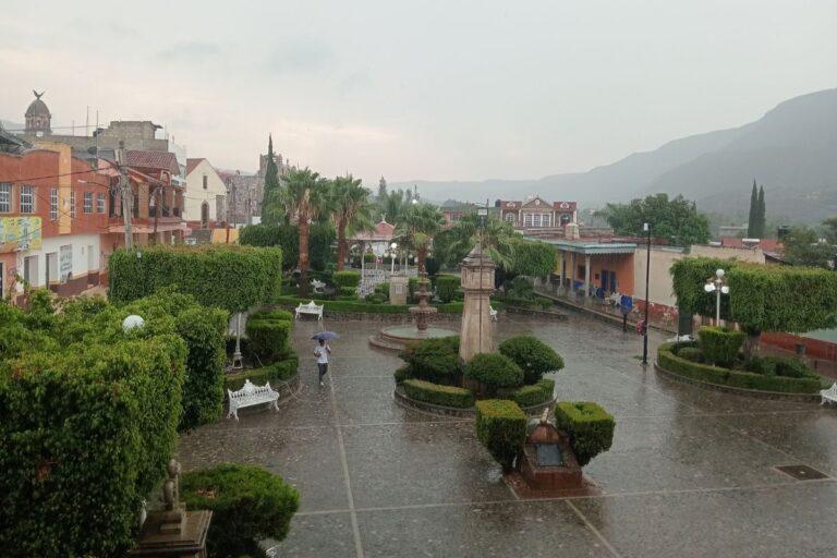 Imagen: Migrantes de la Sierra reciben apoyo con programa para deportados y repatriados de Hidalgo