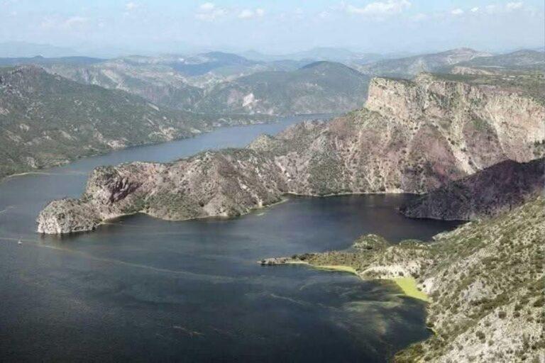 Imagen: No desfogarán la presa de Zimapán, asegura gobierno municipal